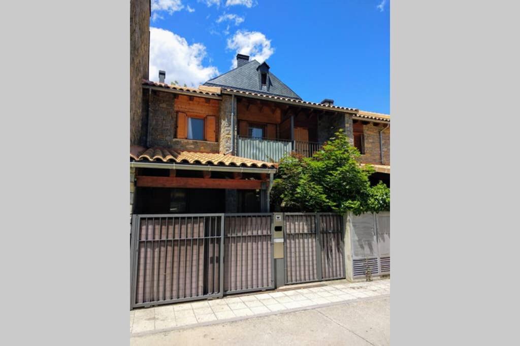 Casa Arce Villa Biescas  Eksteriør bilde